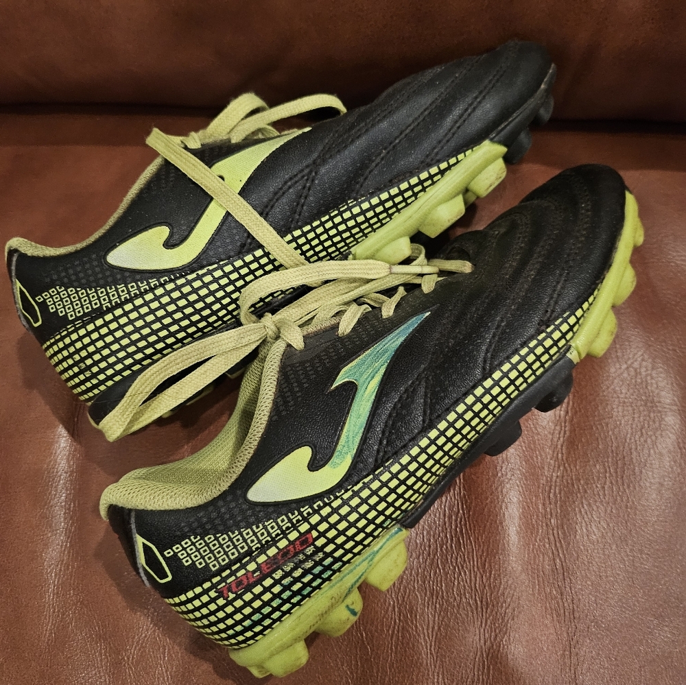 Joma Black and Lime Green Youth Soccer Cleats